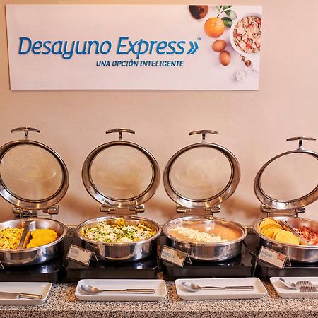 Holiday Inn Express & Suites Chihuahua Juventud By Ihg Exterior foto