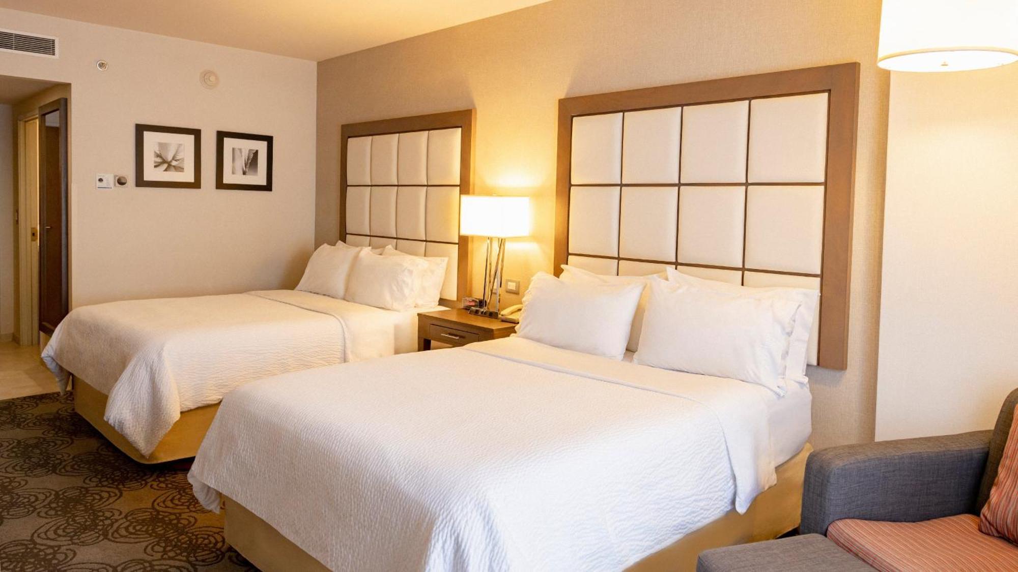 Holiday Inn Express & Suites Chihuahua Juventud By Ihg Exterior foto