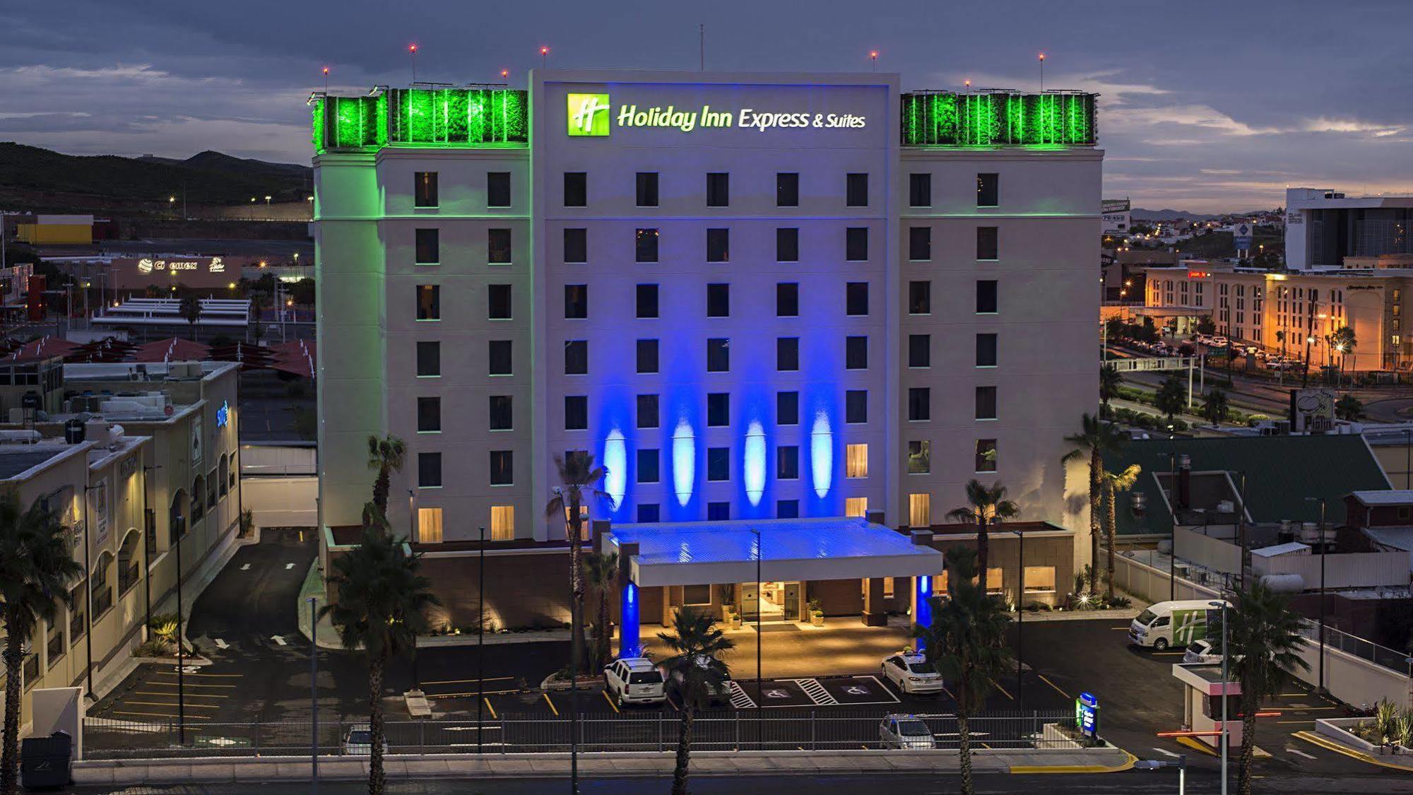 Holiday Inn Express & Suites Chihuahua Juventud By Ihg Exterior foto